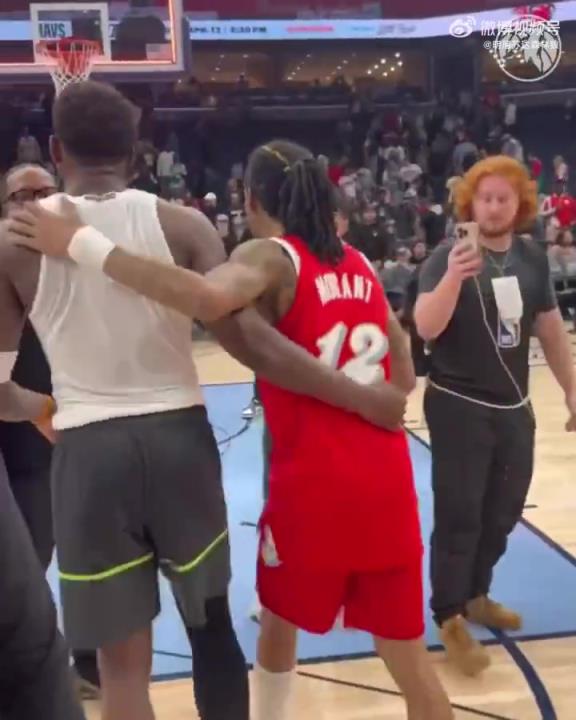 狼王&槍王惺惺相惜！華子賽后與莫蘭特相互致意！