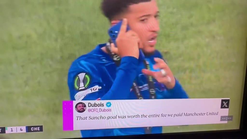 直接攤牌！桑喬賽后在場上煲電話粥，大聲說自己不回曼聯(lián)