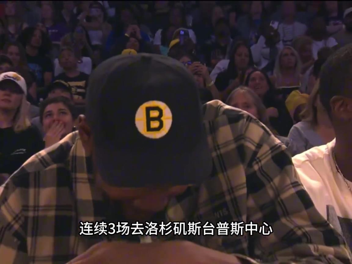 KD凡心大動？連續(xù)三場盯梢火花隊皮衣布林克庫里‘準(zhǔn)妹夫’上線？